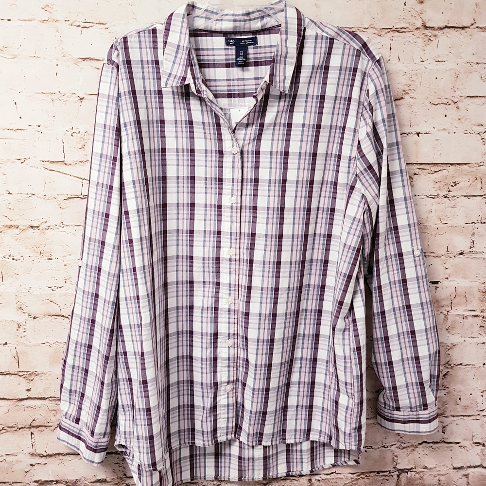Gap Boyfriend Fit Checkered Button Front Shirt